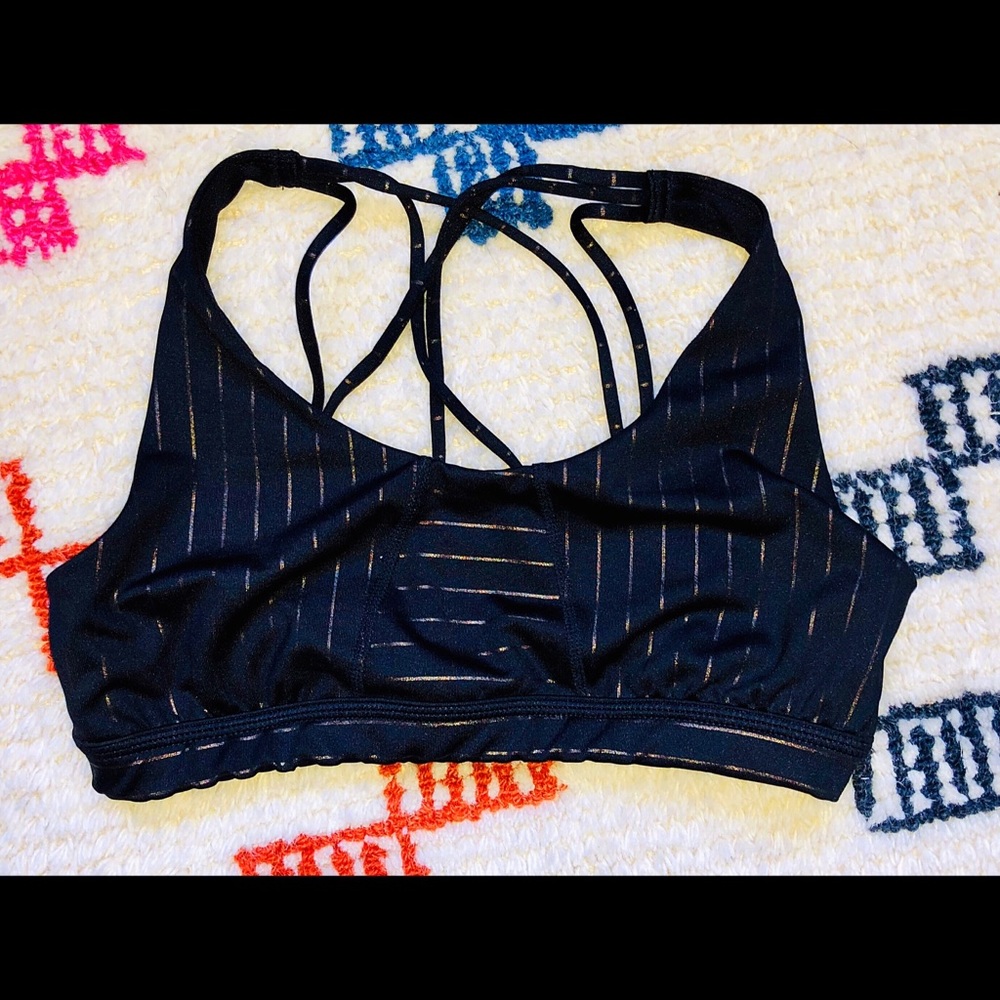 🤸🏻‍♀️ LABJOY CrissCross Small SportsBra 🤸🏻‍♀️